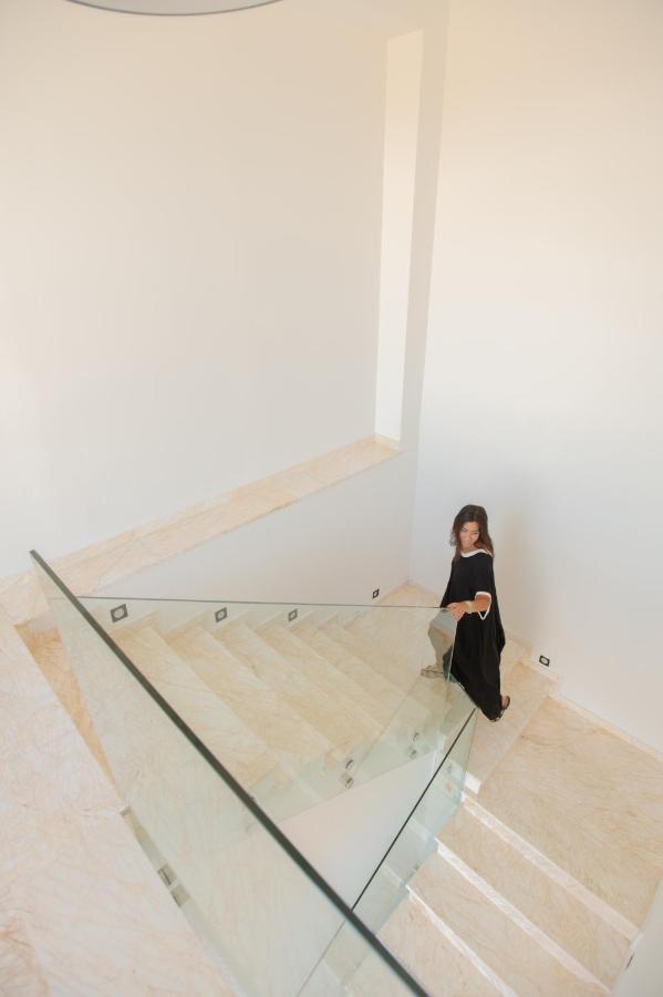 Marble Luxury Suites Karteros Exterior foto